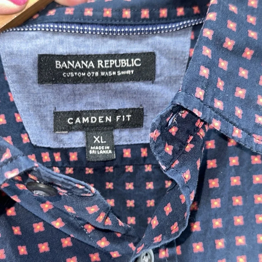 Banana Republic Mens‎ XL Button Down Shirt Camden Fit Blue Red Custom 078 Wash